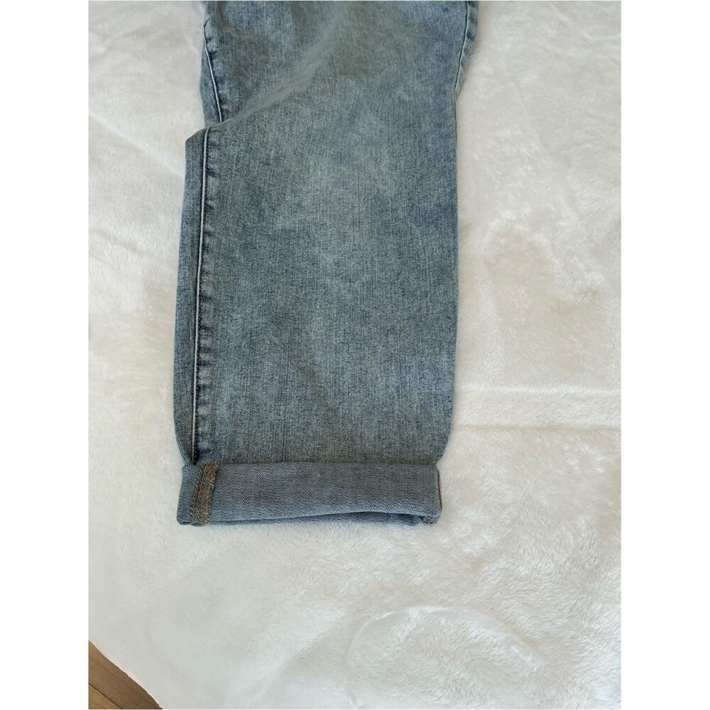 Lane Bryant Signature Fit High Rise Girlfriend Crop Jeans Acid Wash Size 22 - Picture 11 of 14